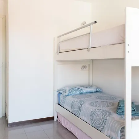 Fronte Mare Con Parcheggio! Grado