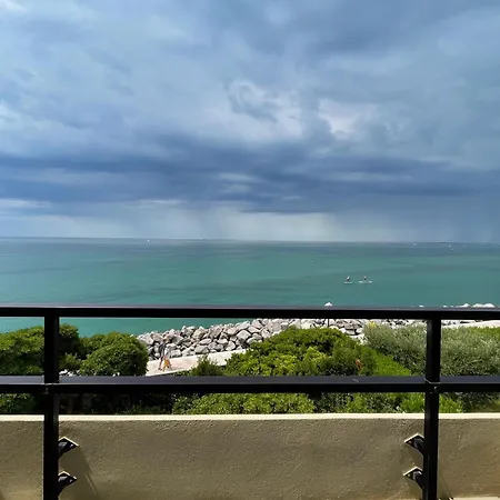 Fronte Mare Con Parcheggio! *