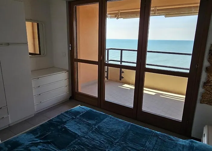 Fronte Mare Con Parcheggio! Διαμέρισμα Γκράντο