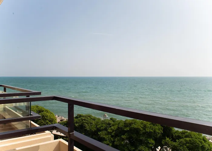 Apartament Fronte Mare Con Parcheggio! *