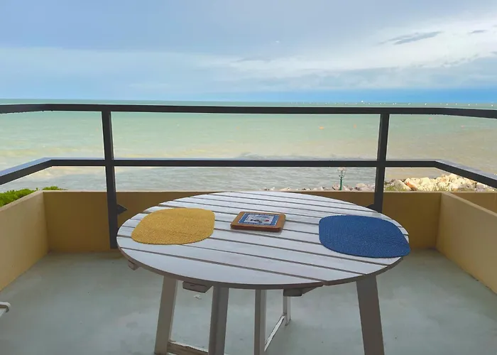 Apartament Fronte Mare Con Parcheggio! *